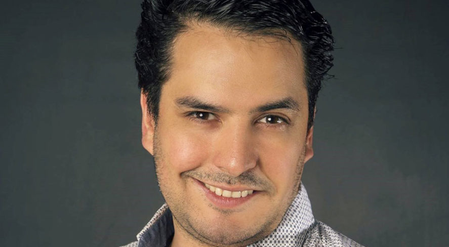 Efrain Pardo headshot