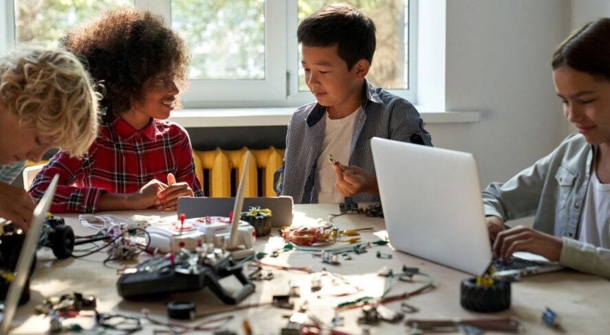 students learning STEM in classroom