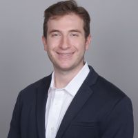 Zachary Allen headshot