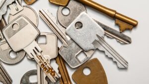 metal keys