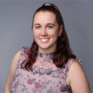 Alicia Janowicz headshot