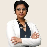 Ila Longani preferred headshot-200x200